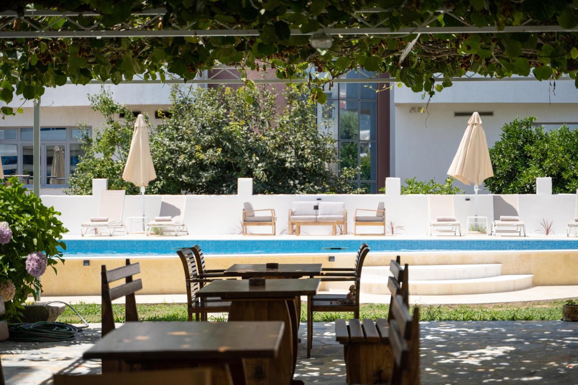 Villa Antonio Ulcinj Buitenkant foto