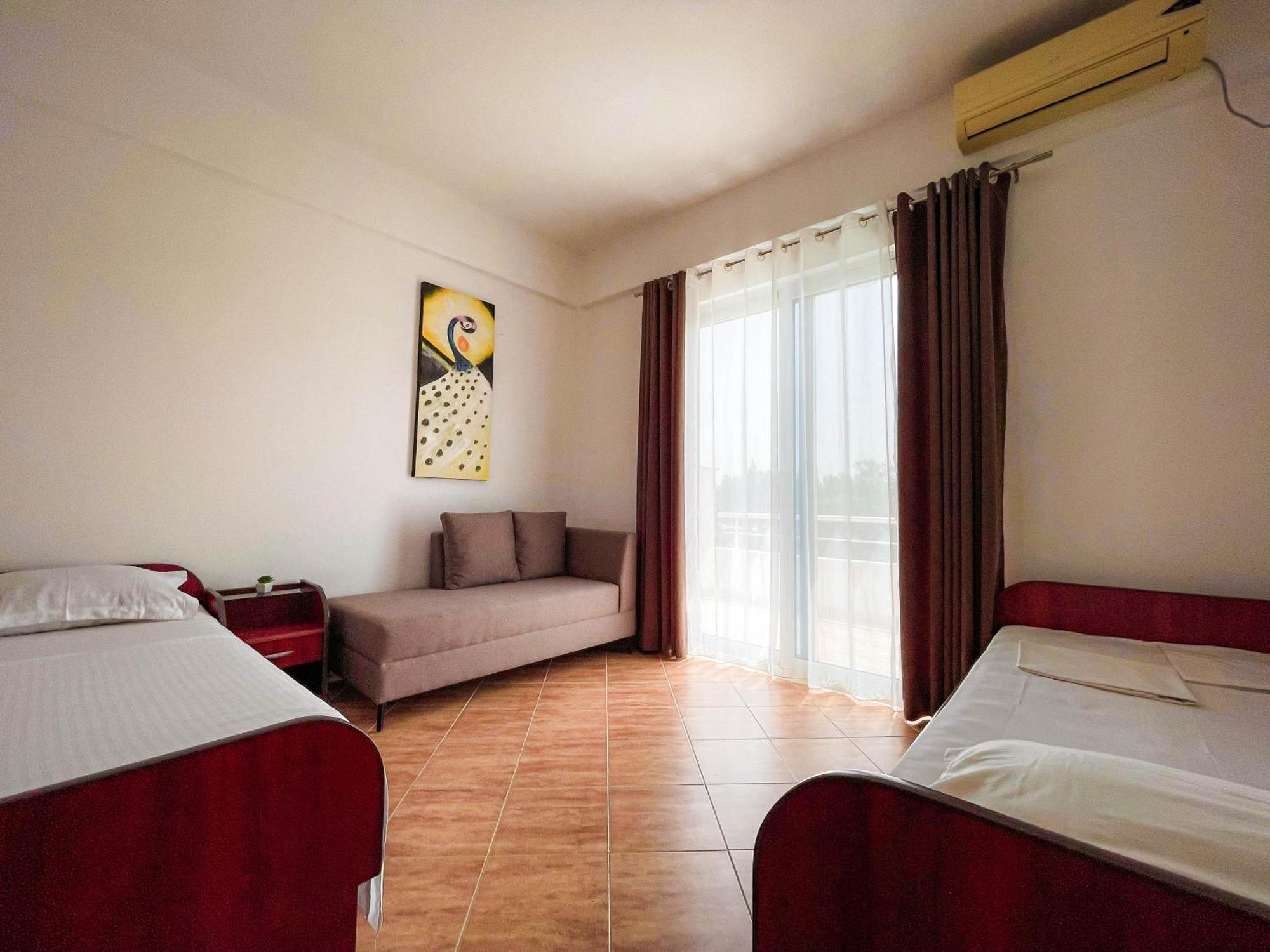 Villa Antonio Ulcinj Kamer foto